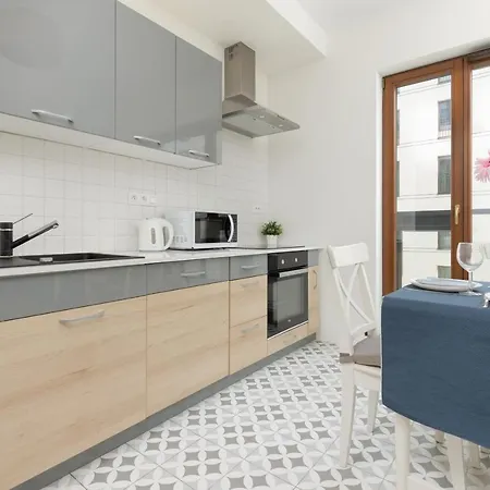 Sierakowskiego By Renters * Варшава