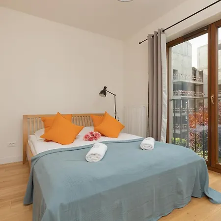 Sierakowskiego By Renters Varšava